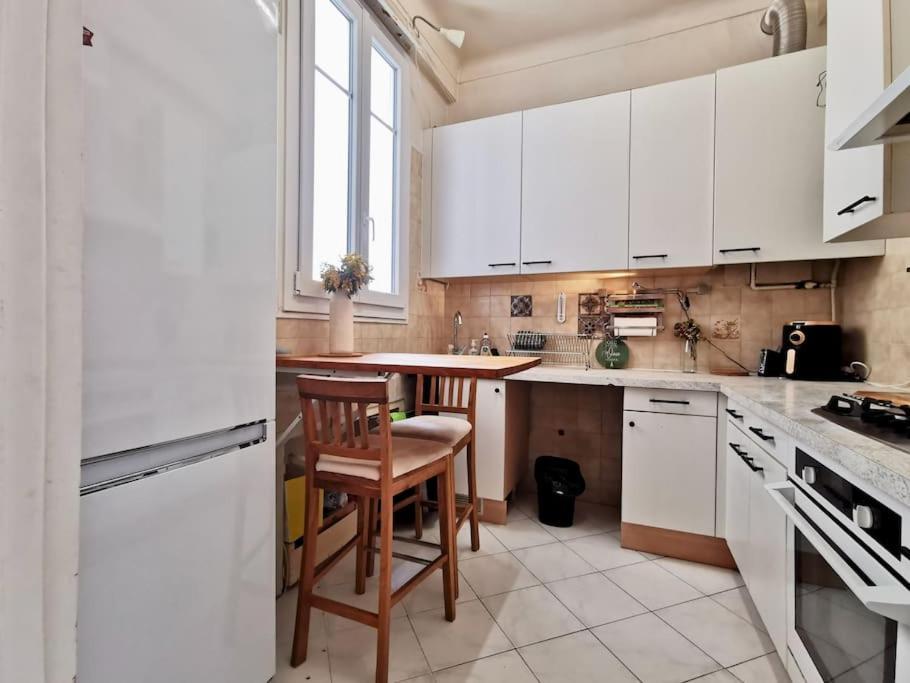 Bellecour Apartment